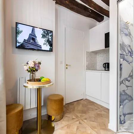 Cosy - Montmartre Sacre Coeur Apartment Paris
